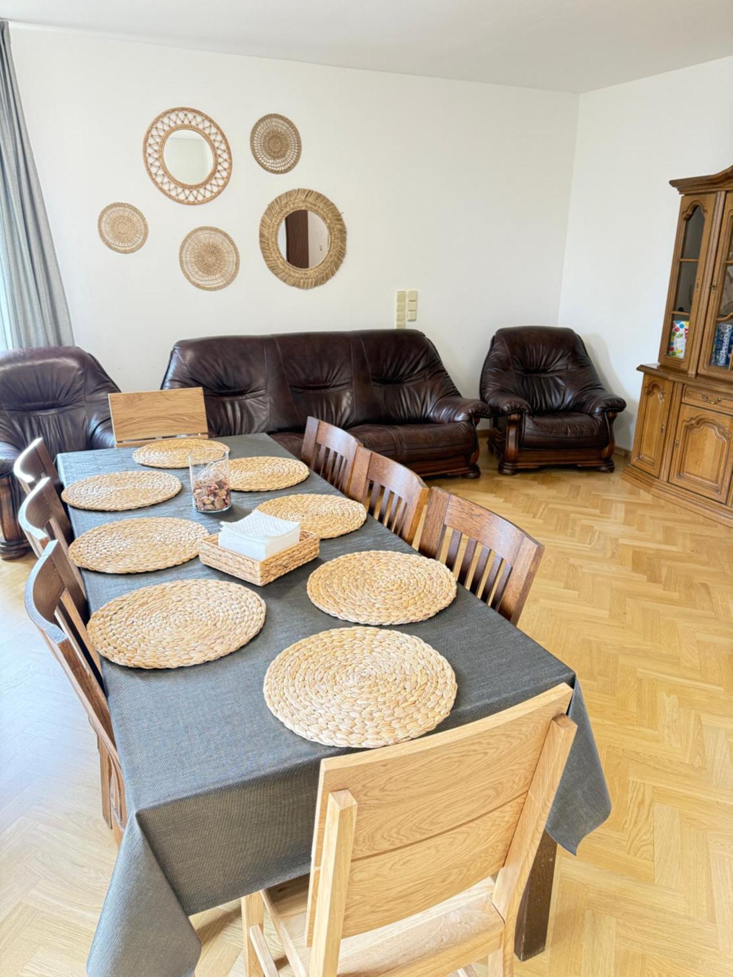 Familyvilla, New 4 Luxury Big Apartments, Parking 布拉格 外观 照片